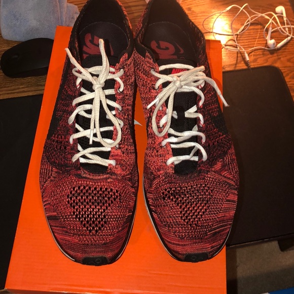 Nike Flyknit Racer - Picture 2 of 4